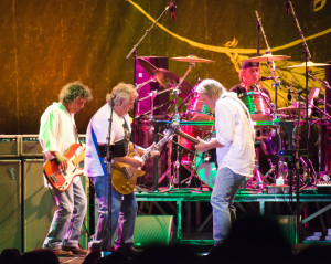 Neil Young And Crazy Horse In Concert - Albuquerque, NM